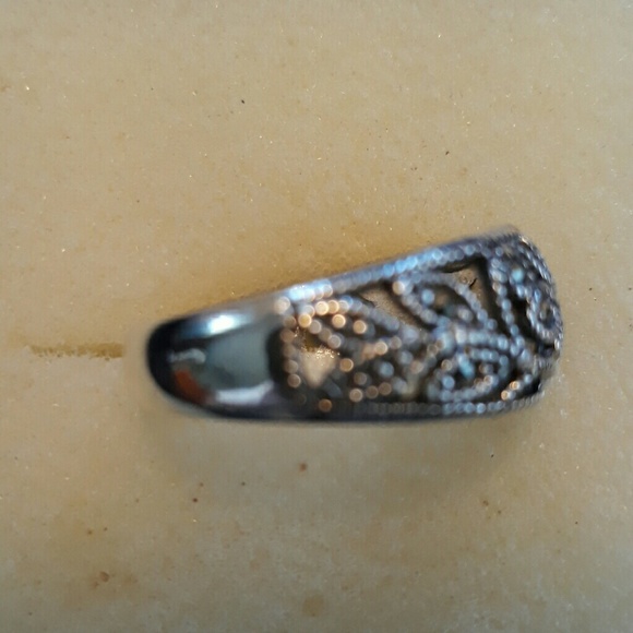 STERLING SILVER MARCASITE RING - Picture 3 of 4